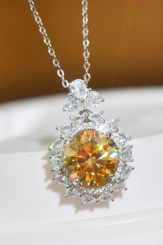 Moissanite: The Perfect Holiday Gift That Keeps on Giving