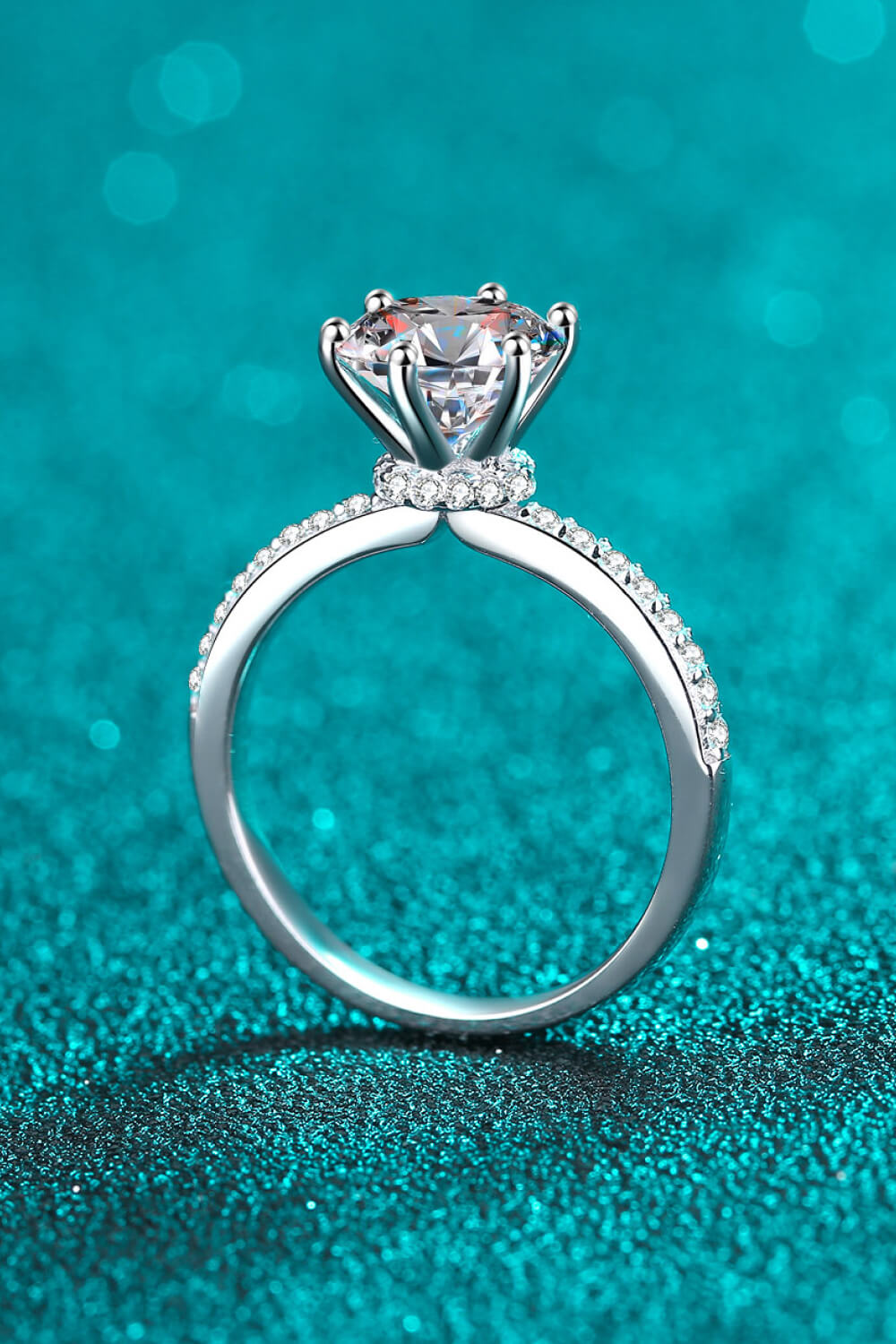 Beautiful 2 Carat Moissanite Ring