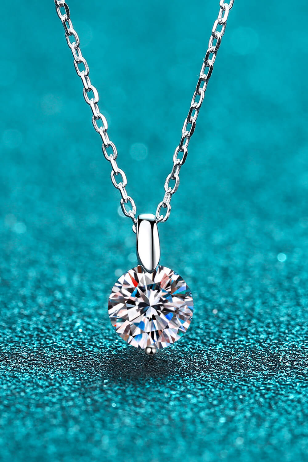 Classic 2 Carat Solitare Moissanite Pendant Necklace