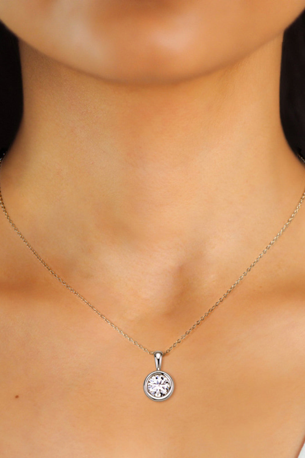 2 Carat Solitare Moissanite 925 Sterling Silver Necklace