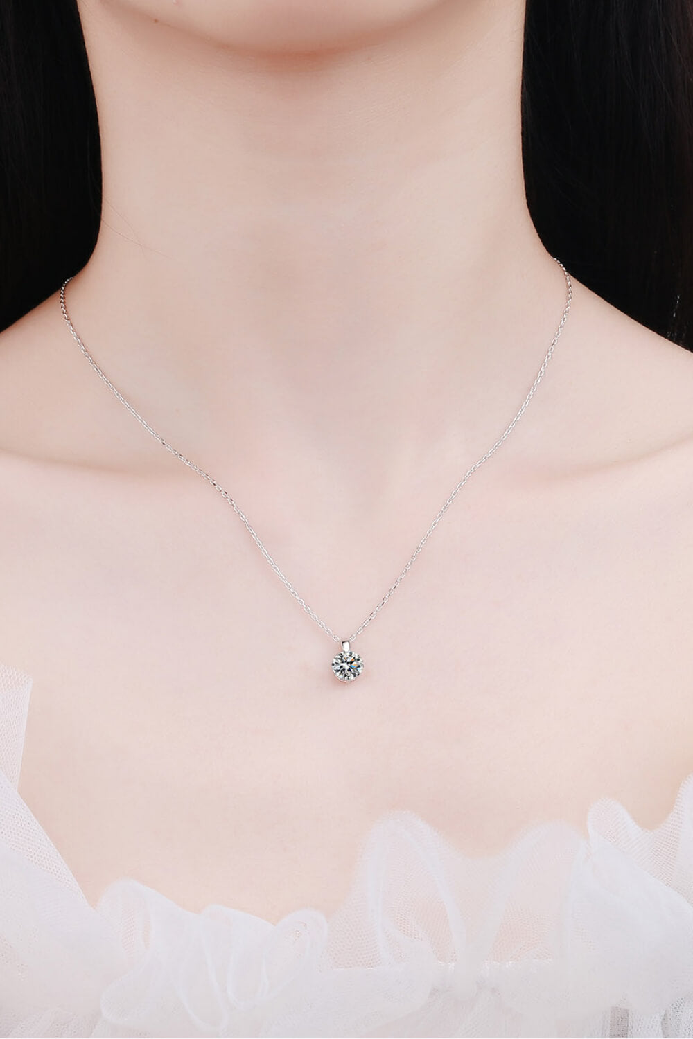 Classic 2 Carat Solitare Moissanite Pendant Necklace