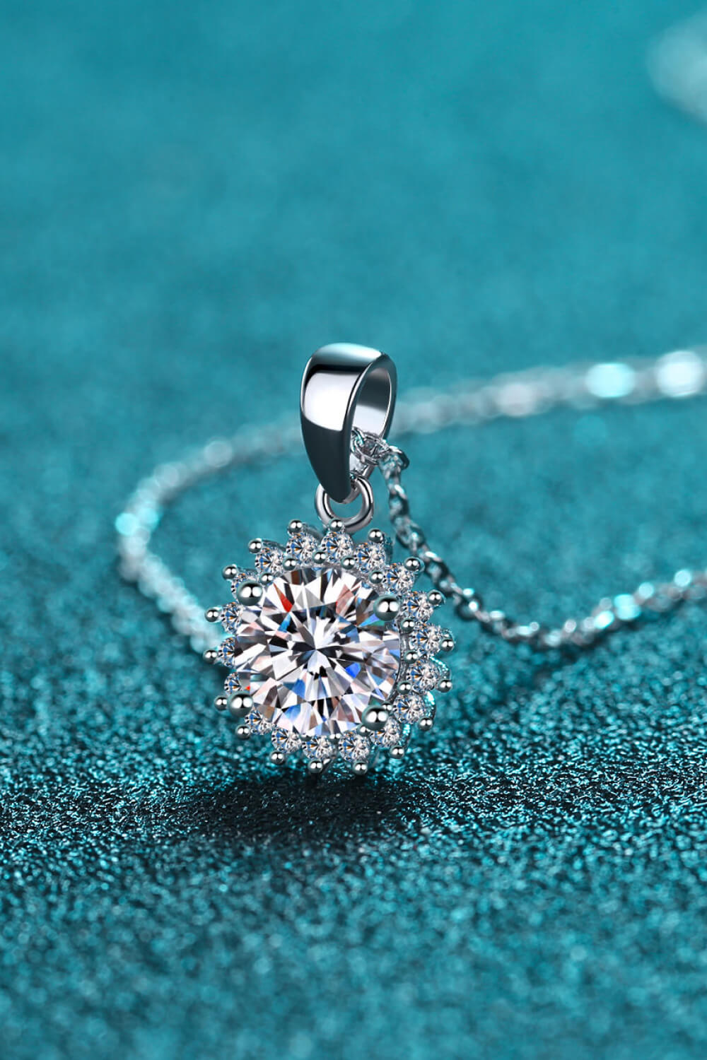 925 Sterling Silver Moissanite Solitare Pendant Necklace